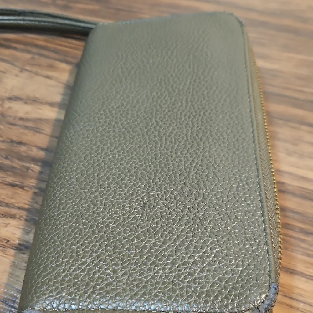 A New Day Green/Gray Doublwe Zip Wristlet Wallet